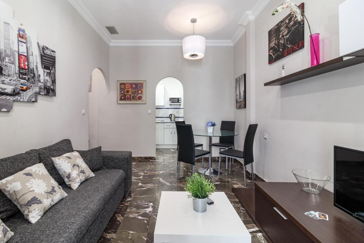Great Apartment Parking Гранада Экстерьер фото